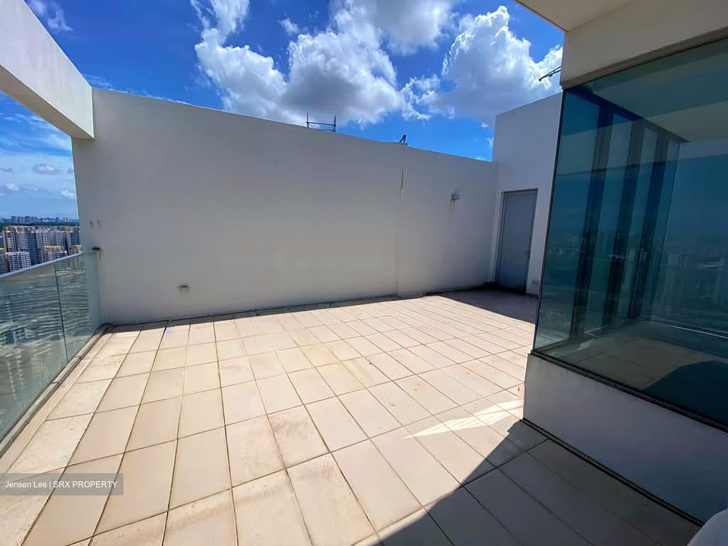 Centro Residences (D20), Condominium #566491411